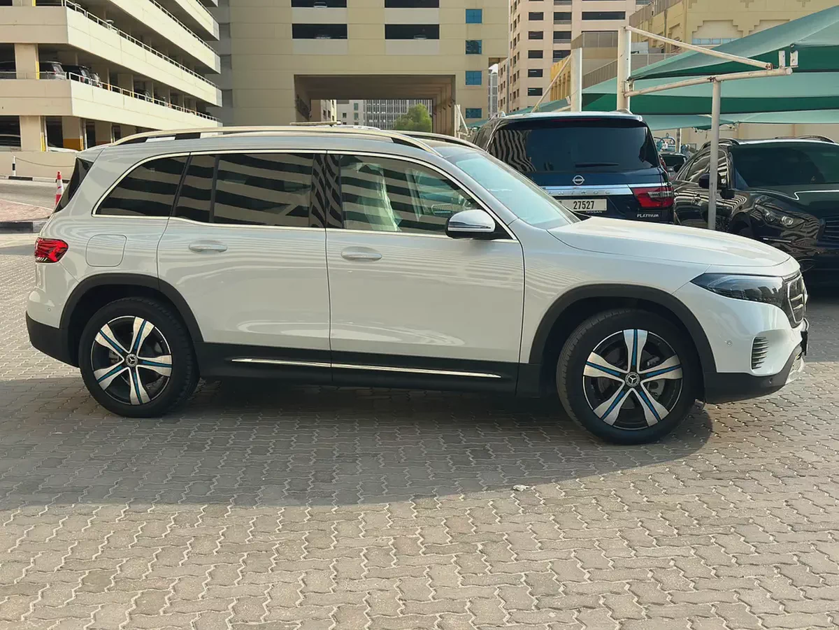 Mercedes-Benz EQB 350 4MATIC 2024  inhouse finance I| GCC Specs-3-3