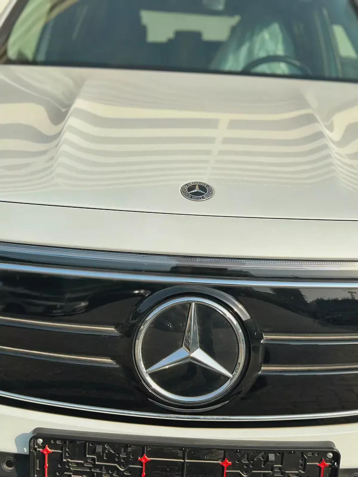Mercedes-Benz EQB 350 4MATIC 2024  inhouse finance I| GCC Specs-4-4