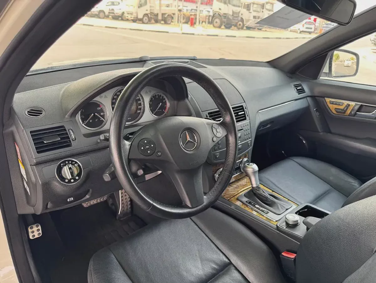 BENZ C250 | 2008 | 92560 KM |CLEAN TITLE  | JAPAN IMPORT-9-9