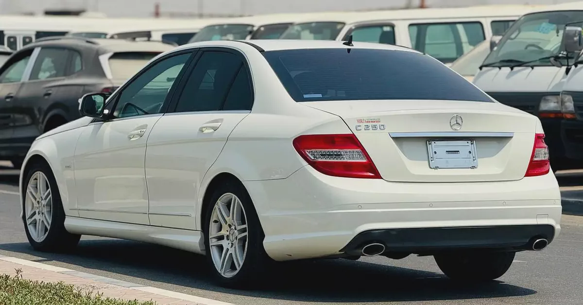 BENZ C250 | 2008 | 92560 KM |CLEAN TITLE  | JAPAN IMPORT-4-4