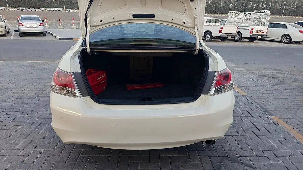 Honda Accord i-VTEC 2009 GCC Specs-4-4