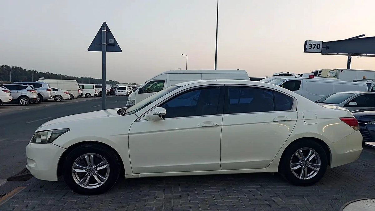 Honda Accord i-VTEC 2009 GCC Specs-6-6