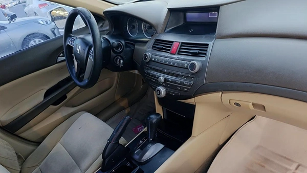 Honda Accord i-VTEC 2009 GCC Specs