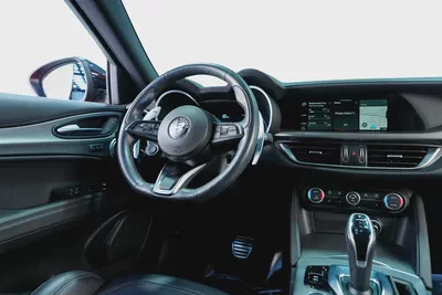 Alfa Romeo Stelvio Veloce-GCC-1 Owner-Low Mileage-Gargash Warranty  Service Contract Until 2029-11