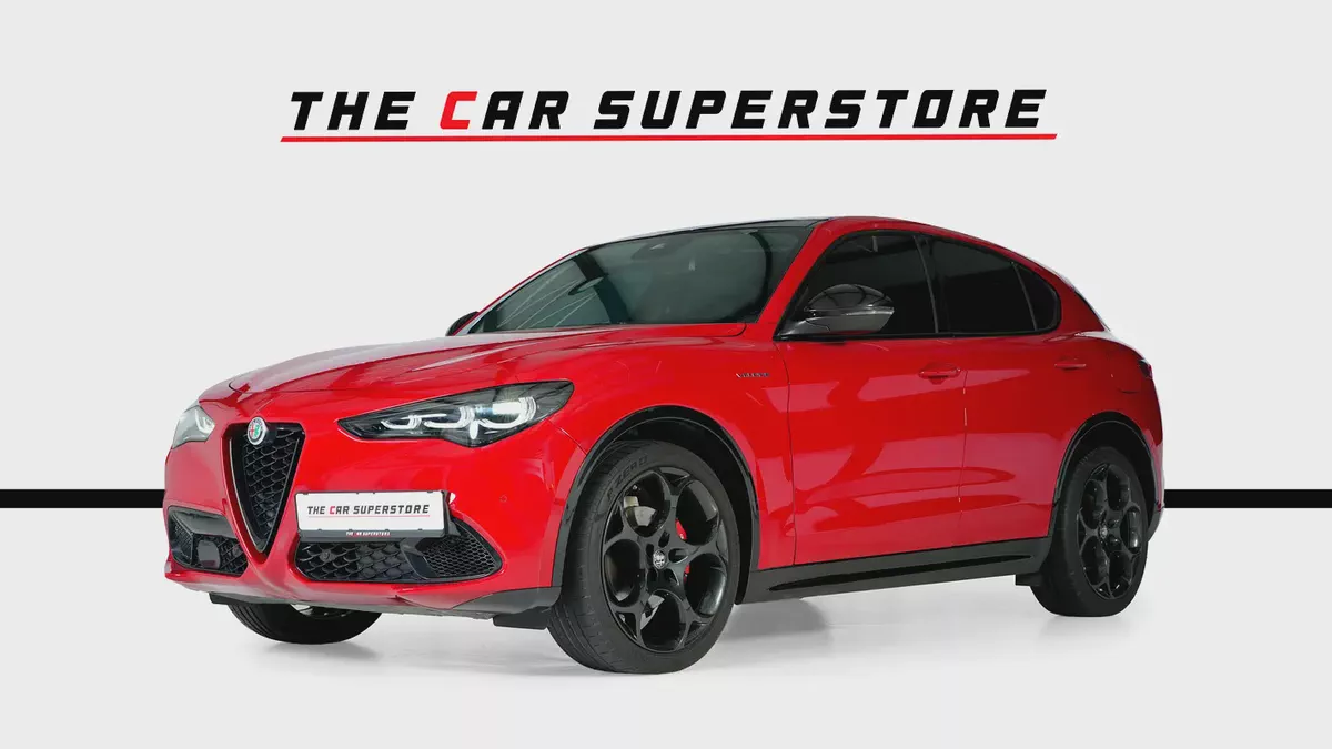Alfa Romeo Stelvio Veloce-GCC-1 Owner-Low Mileage-Gargash Warranty  Service Contract Until 2029-3-3