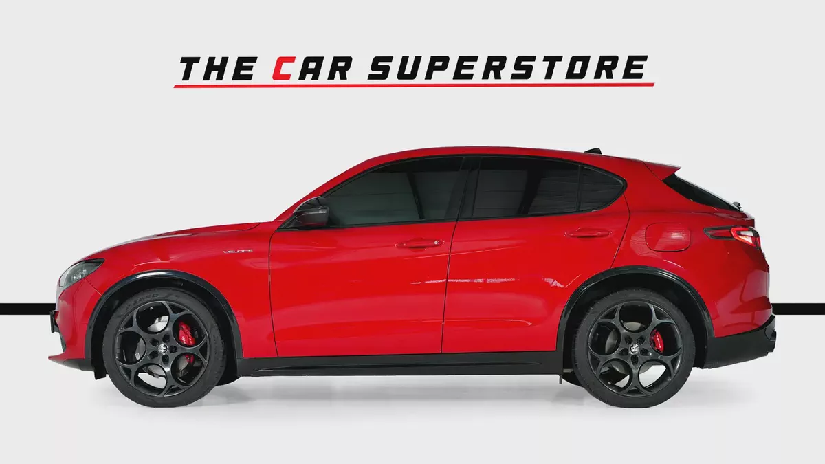Alfa Romeo Stelvio Veloce-GCC-1 Owner-Low Mileage-Gargash Warranty  Service Contract Until 2029-4-4