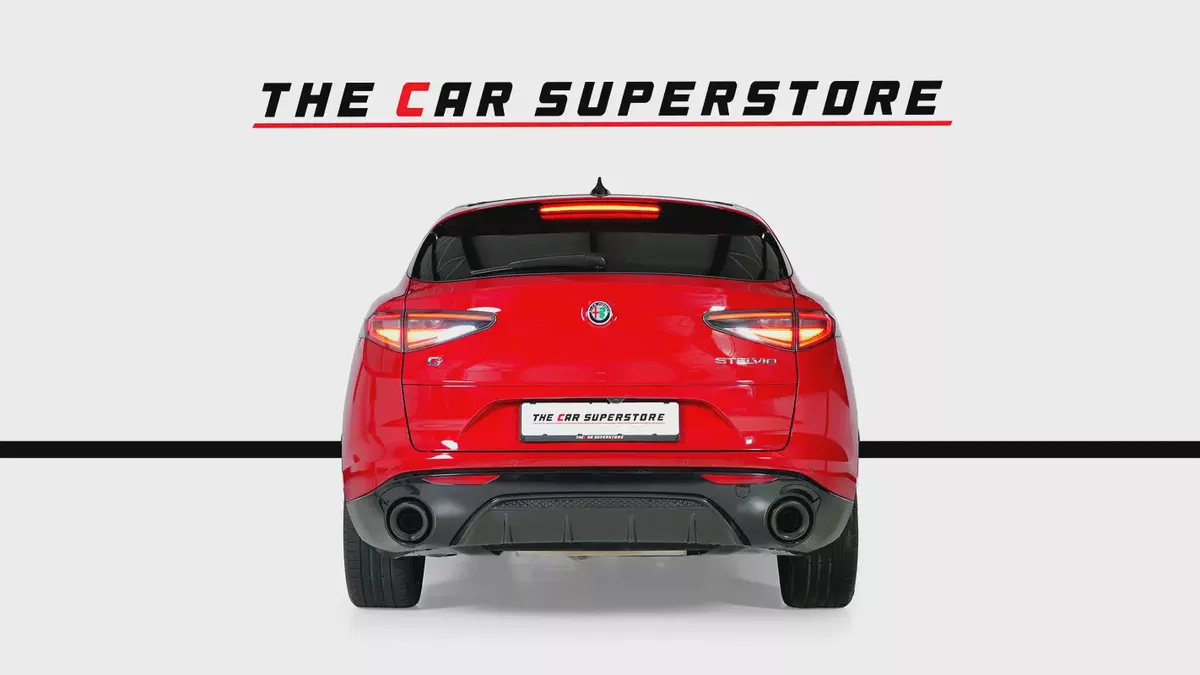 Alfa Romeo Stelvio Veloce-GCC-1 Owner-Low Mileage-Gargash Warranty  Service Contract Until 2029-6-6