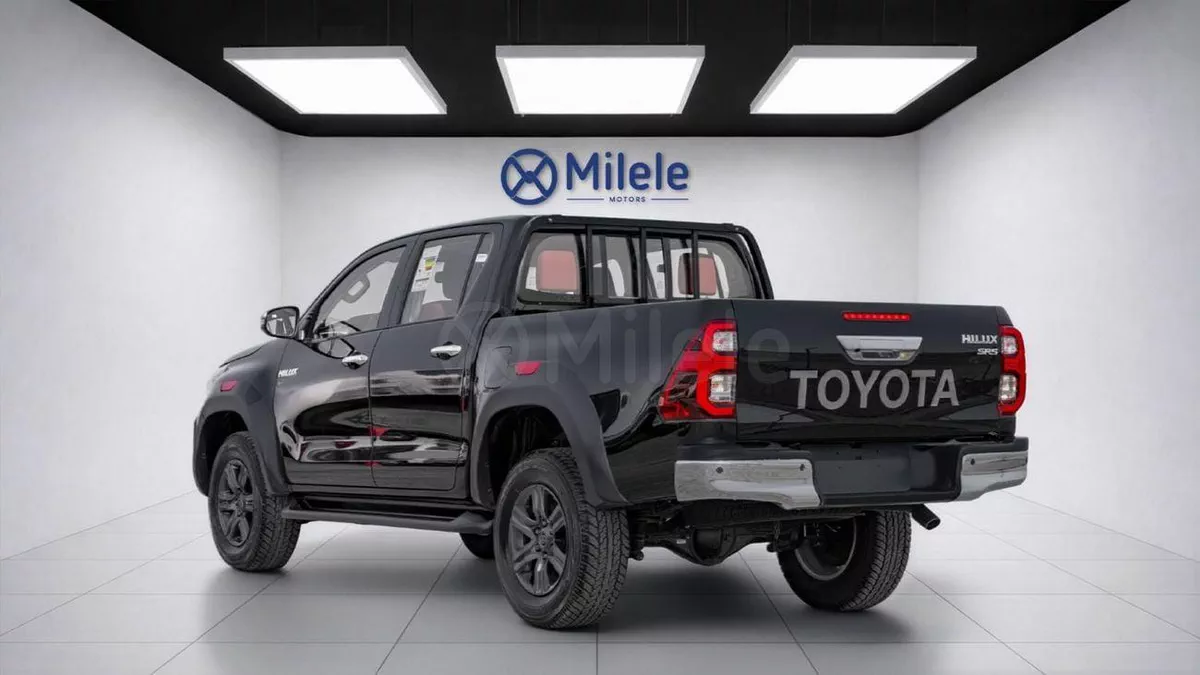 Toyota Hilux TRD-6-0