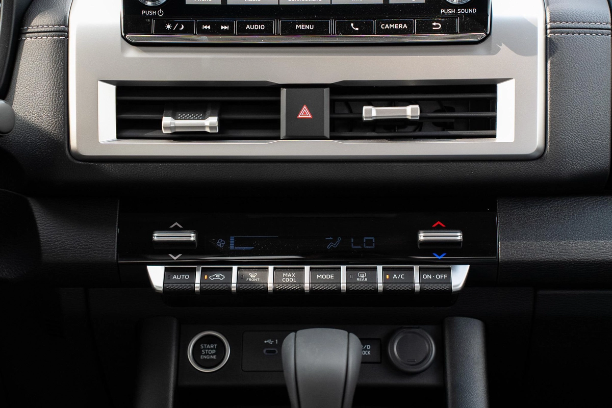 MITSUBISHI L200 SPORTERO 2.4L 4X4 2026 | BED LINER-7-7