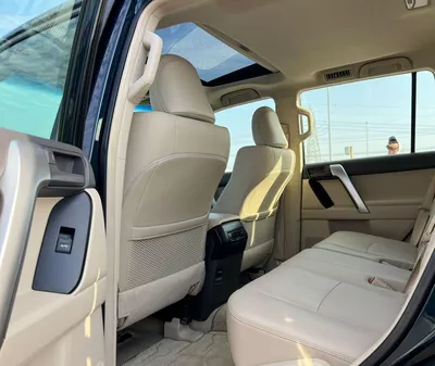 Toyota Prado  2022 Toyota Prado Full Option 4.0L V6 - AWD 4x4 - GCC- Electric Seat - Rear CAM & Sensors - Cool-16