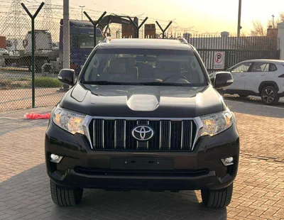 Toyota Prado  2022 Toyota Prado Full Option 4.0L V6 - AWD 4x4 - GCC- Electric Seat - Rear CAM & Sensors - Cool-1