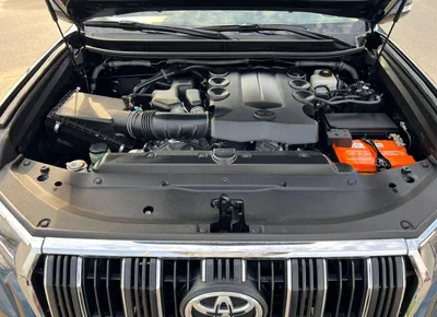 Toyota Prado  2022 Toyota Prado Full Option 4.0L V6 - AWD 4x4 - GCC- Electric Seat - Rear CAM & Sensors - Cool-22