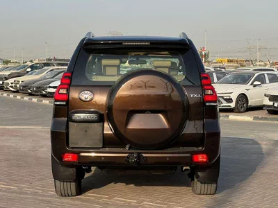 Toyota Prado  2022 Toyota Prado Full Option 4.0L V6 - AWD 4x4 - GCC- Electric Seat - Rear CAM & Sensors - Cool-5