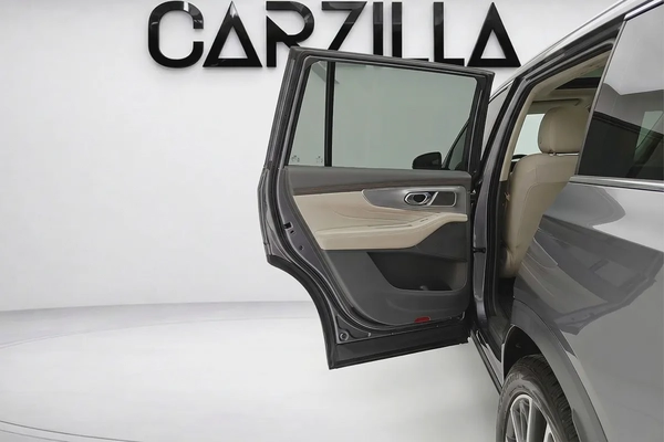 GAC GS8 GX 2023 | 2.0L Turbocharged Engine | AED 1,425 / Monthly