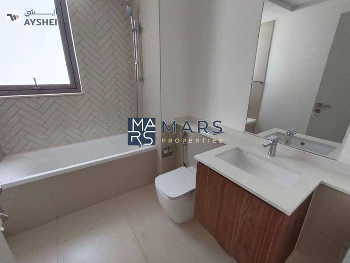 Luxury 1 Bedroom || With Balcony|| Ready to move-7-7