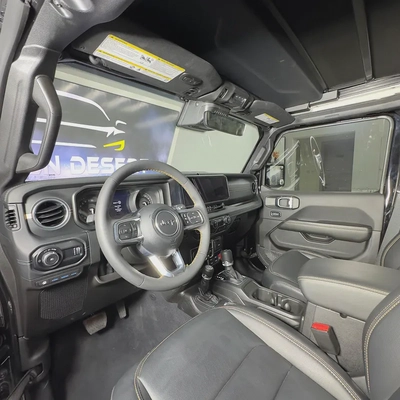 2024 Jeep Wrangler Sahara 4xe-8