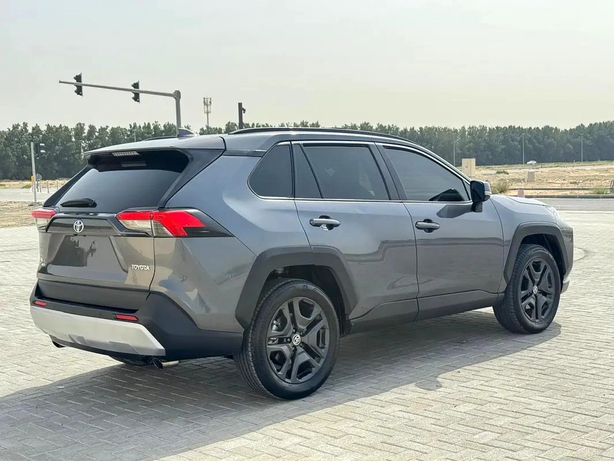 TOYOTA RAV4 2024,ADVENTURE GCC SPECS,FULL TOP OPTION NO. 1-5-5