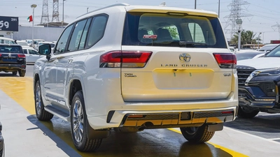2026 Toyota Land Cruiser GXR 3.5L  GCC Specs New Shape-7