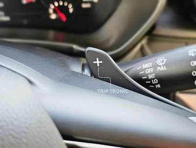 Suzuki Swift GLX DUAL TONE || 1.2L V4 PETROL / RADAR / PUSH START / DVD CAMERA (CODE # GLXR)-15