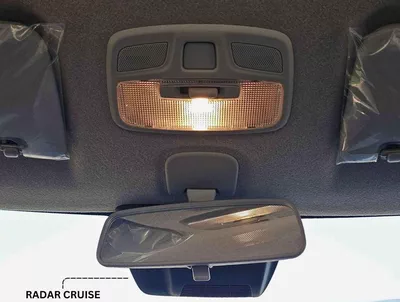 Suzuki Swift GLX DUAL TONE || 1.2L V4 PETROL / RADAR / PUSH START / DVD CAMERA (CODE # GLXR)-16