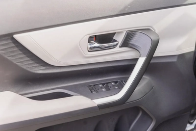 2025 Toyota Veloz - GCC Specs - Brand New-4