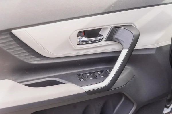2025 Toyota Veloz - GCC Specs - Brand New