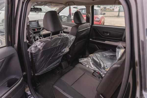 2025 Toyota Veloz - GCC Specs - Brand New