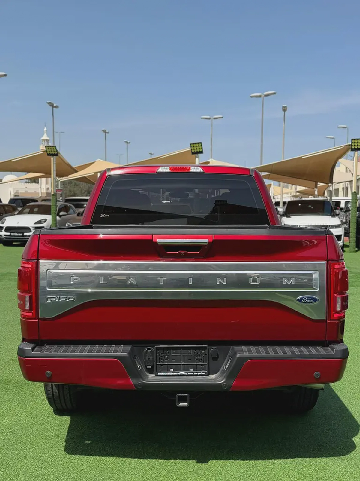 (2016) FORD F-150 //PLATINUM// GCC FULL OPTION -EXCELLENT CONDITION--5-5