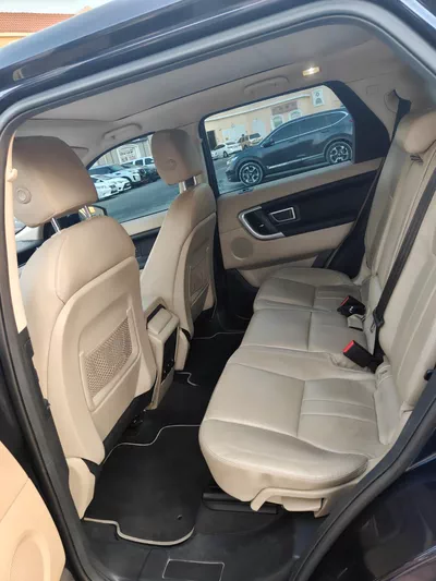Land Rover | Discovery Sport HSE | 2017 Model | GCC Specifications-7