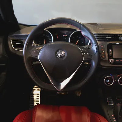 AED 765 P.M • 0% Downpayment •  Alfa Romeo Giulietta Veloce • 1 Year Warranty-10