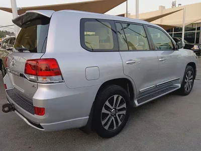 Toyota Land Cruiser GXR 2018 | GCC Specs | Well Maintained-4