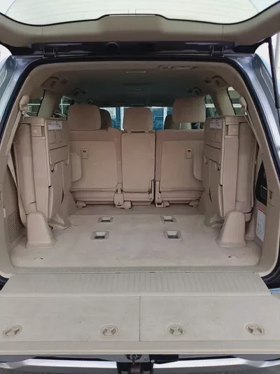 Toyota Land Cruiser GXR 2018 | GCC Specs | Well Maintained-7