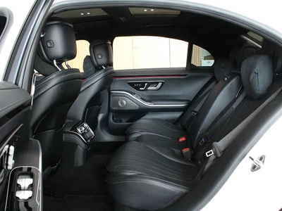 2023 - Mercedes-Benz S500 4Matic - with warranty for 275,000.00 AED-17
