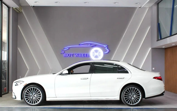 2023 - Mercedes-Benz S500 4Matic - with warranty for 275,000.00 AED