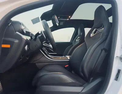 BENZ C63s | E PERFORMANCE | 2024 | 1739Km ONLY| BRAND NEW | FRESH JAPAN IMPORT-8