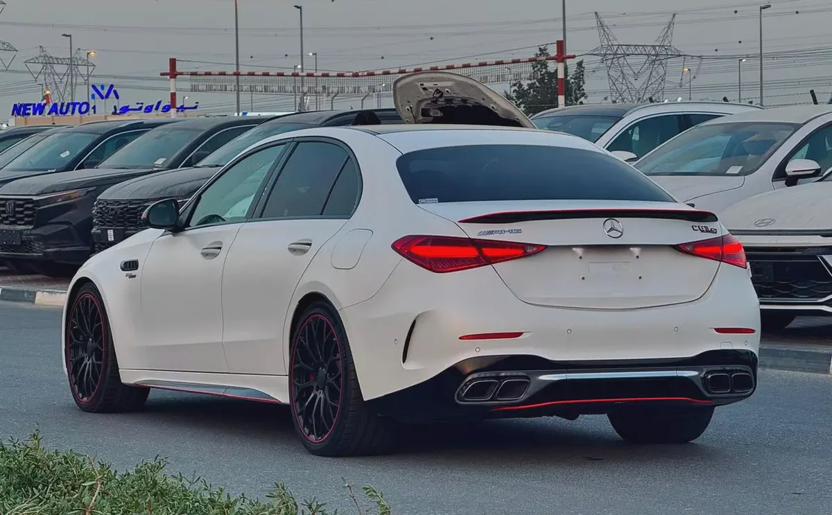 BENZ C63s | E PERFORMANCE | 2024 | 1739Km ONLY| BRAND NEW | FRESH JAPAN IMPORT-4-4