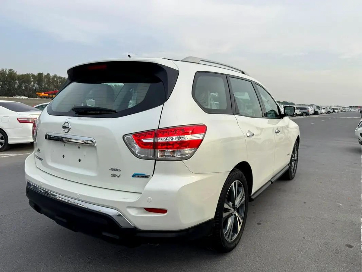 Nissan Pathfinder XE 2018 - GCC Specs - Perfect Family SUV-10-10