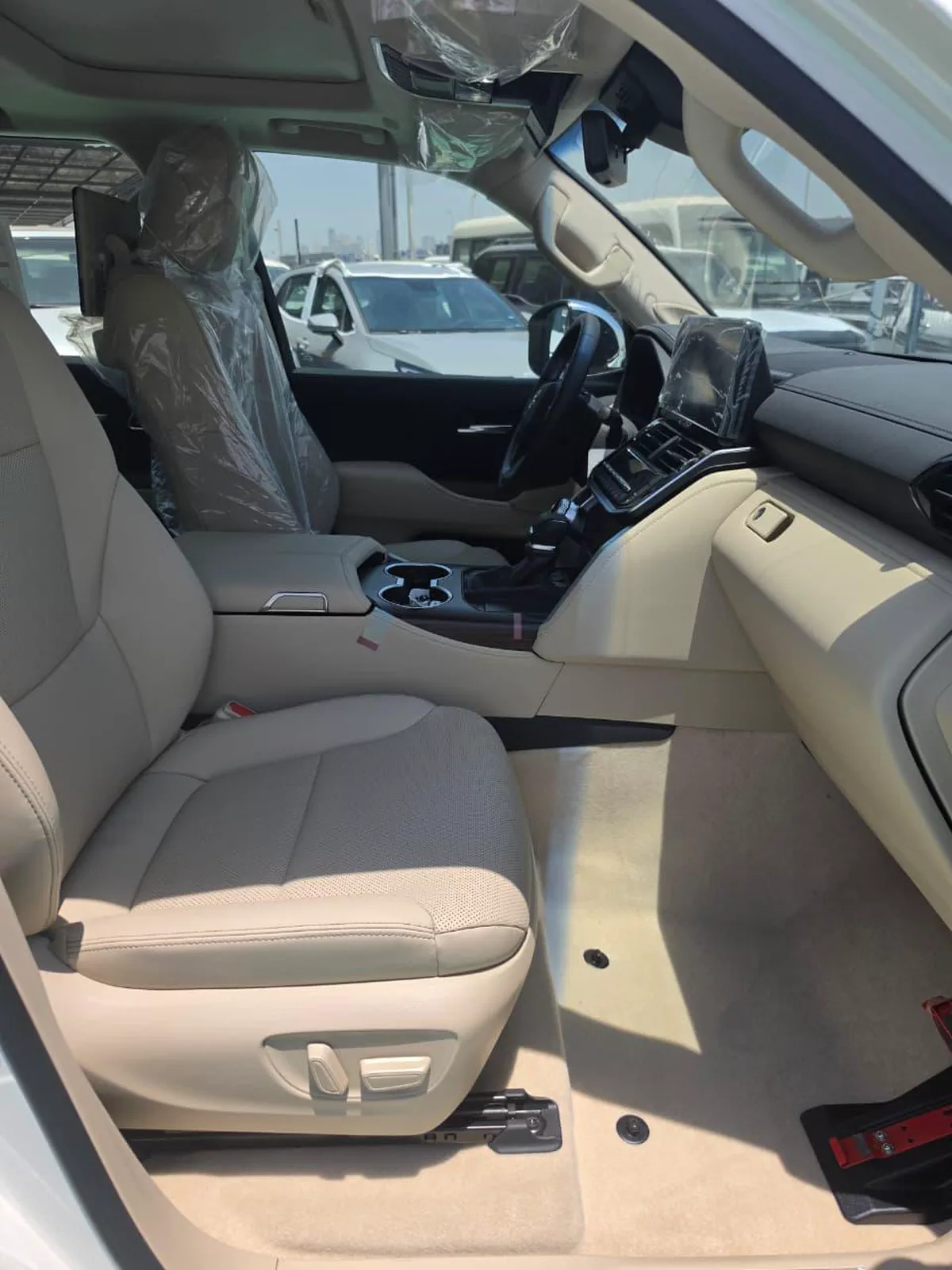 TOYOTA LAND CRUISER 3.5L TURBO HYBRID-4-4