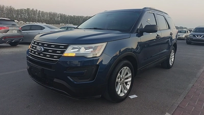 Ford Explorer XLS 2017 GCC Specs - Excellent Condition-0