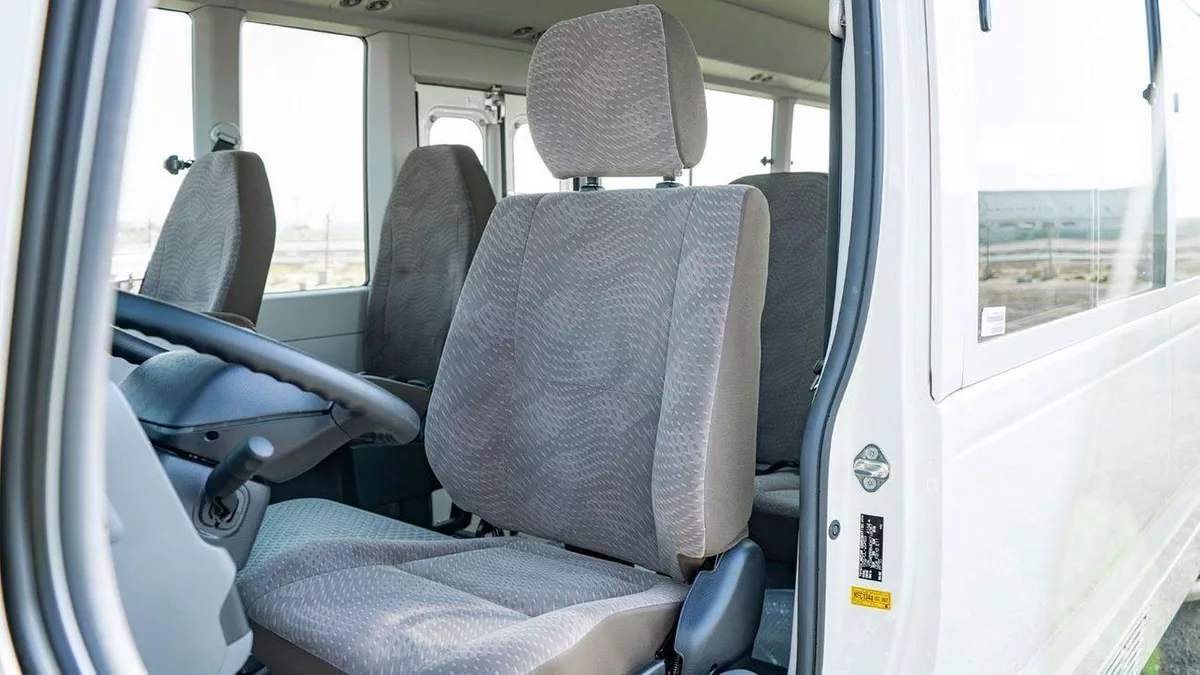 Toyota Coaster TOYOTA COASTER  DIESEL 2025 4.0-21-0