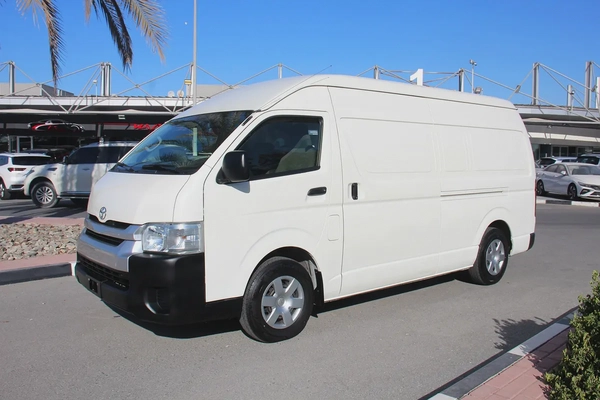 Toyota Hiace Panel Van 2023 GCC Specs