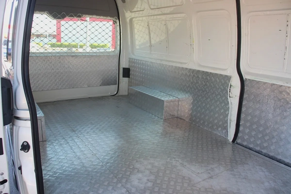 Toyota Hiace Panel Van 2023 GCC Specs