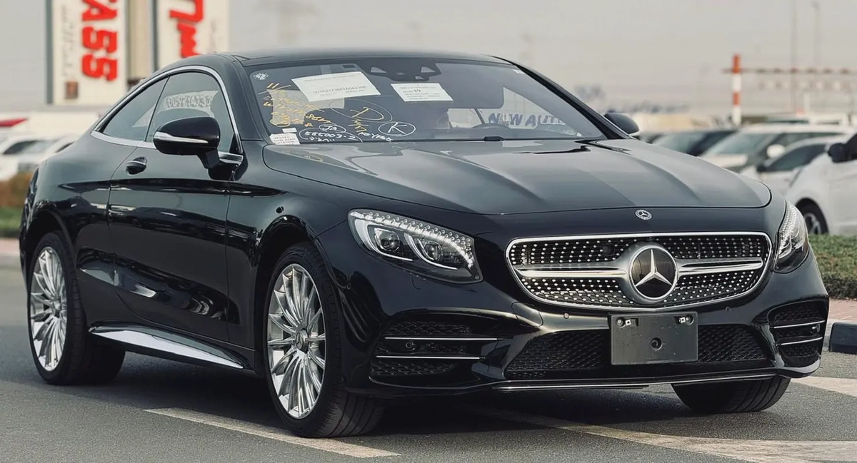 BENZ S560 COUPE | 2020 | FULLY LOADED | MINT CONDITION | FRESH JAPAN IMPORT