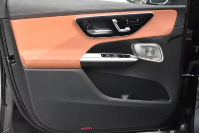 MERCEDES BENZ GLC300 COUPE 2026 | GREY DARK-12
