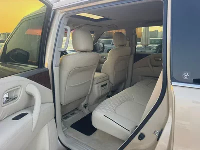 Nissan patrol 2011 fullopshin gold color GCc calen cat-2