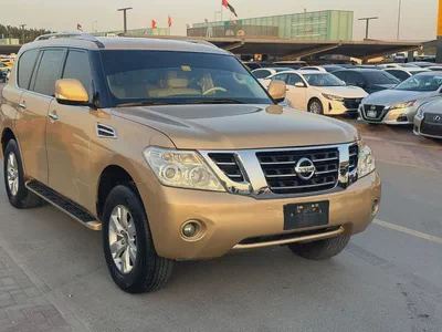Nissan patrol 2011 fullopshin gold color GCc calen cat-4