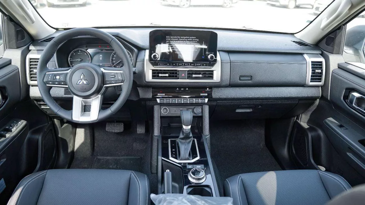 Mitsubishi L200 GLS Brand New – 2.5L Turbo Diesel 4WD Automatic – C83 – GCC 2026-15-0