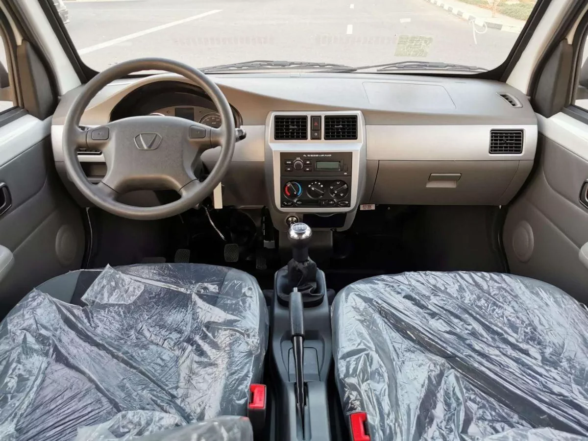 Victory V2 STANDARD MINI BUS/ 7 SEATER, M/T, WITH AIRBAGS & ABS-12-0