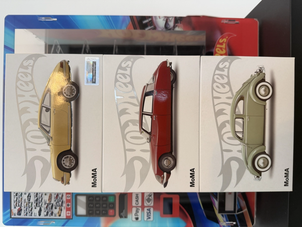 Hotwheels X Moma Collaboration-1-1
