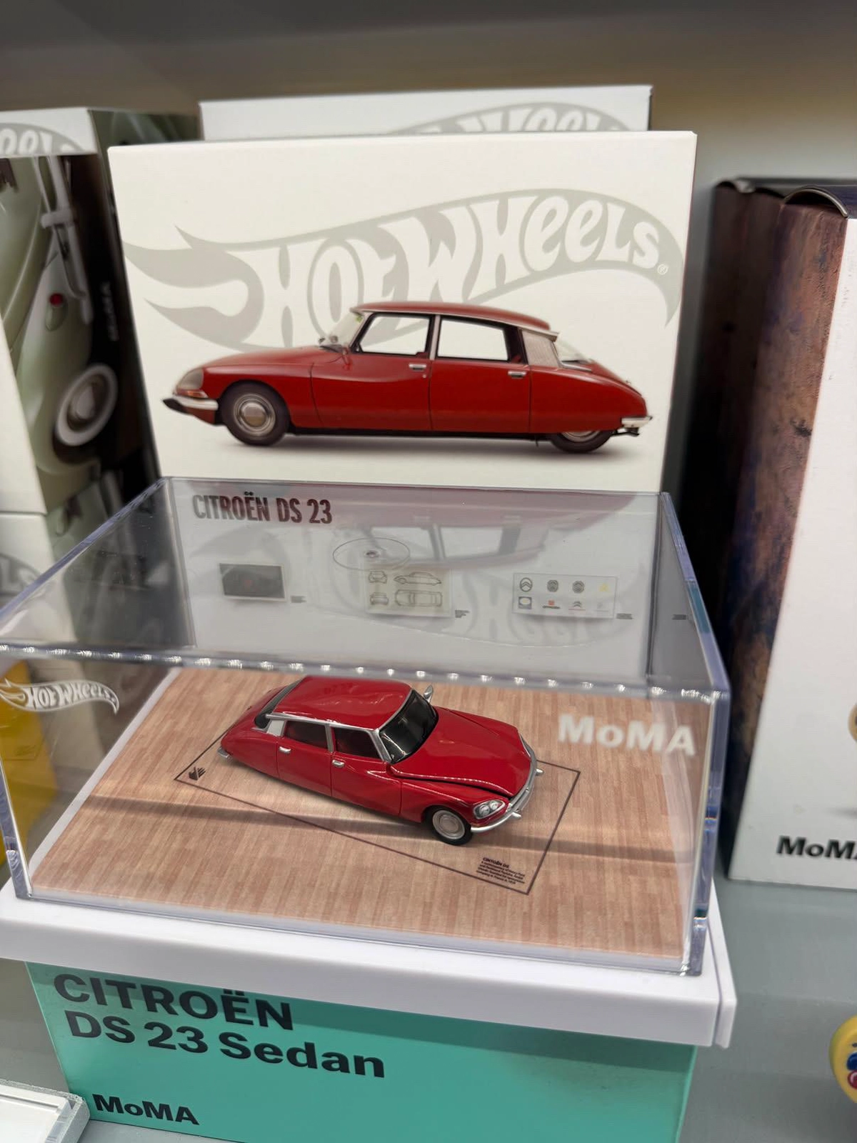 Hotwheels X Moma Collaboration-2-2